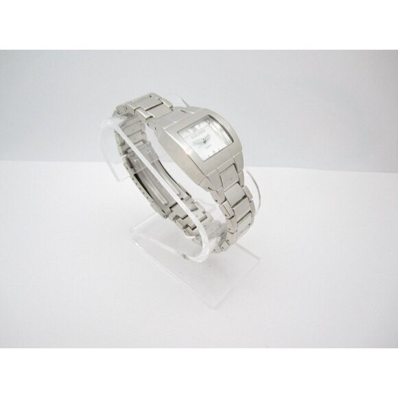 Women Sketchers Quartz WR Analog 28mm Dial Causal Round Watch (F875) - Picture 4 of 12